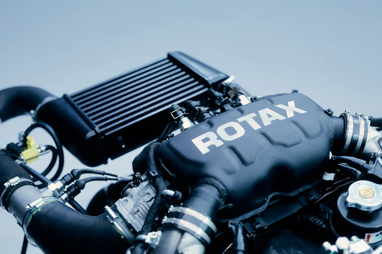 Rotax 916 iS, другой ракурс